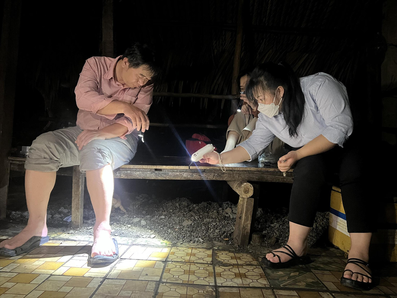 Chị Trần Thúy Loan sau một năm theo công việc này đã dần “mết” lúc nào không hay