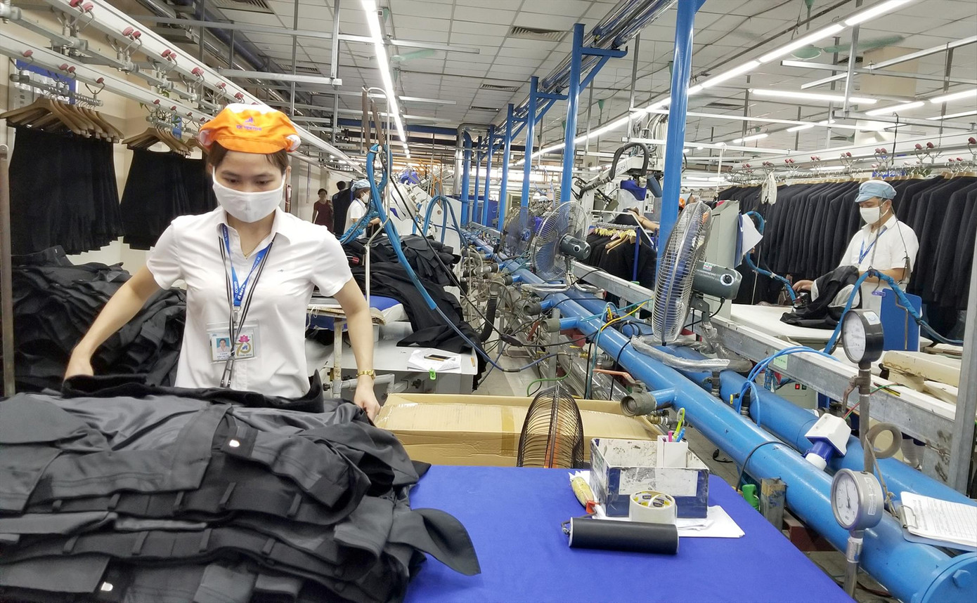 Lao động trong ngành dệt may, da giày bị giảm, mất việc làm nhiều nhất do thiếu đơn hàng. Ảnh minh họa: Phạm Thanh Lao động trong ngành dệt may, da giày bị giảm, mất việc làm nhiều nhất do thiếu đơn hàng. Ảnh minh họa: Phạm Thanh