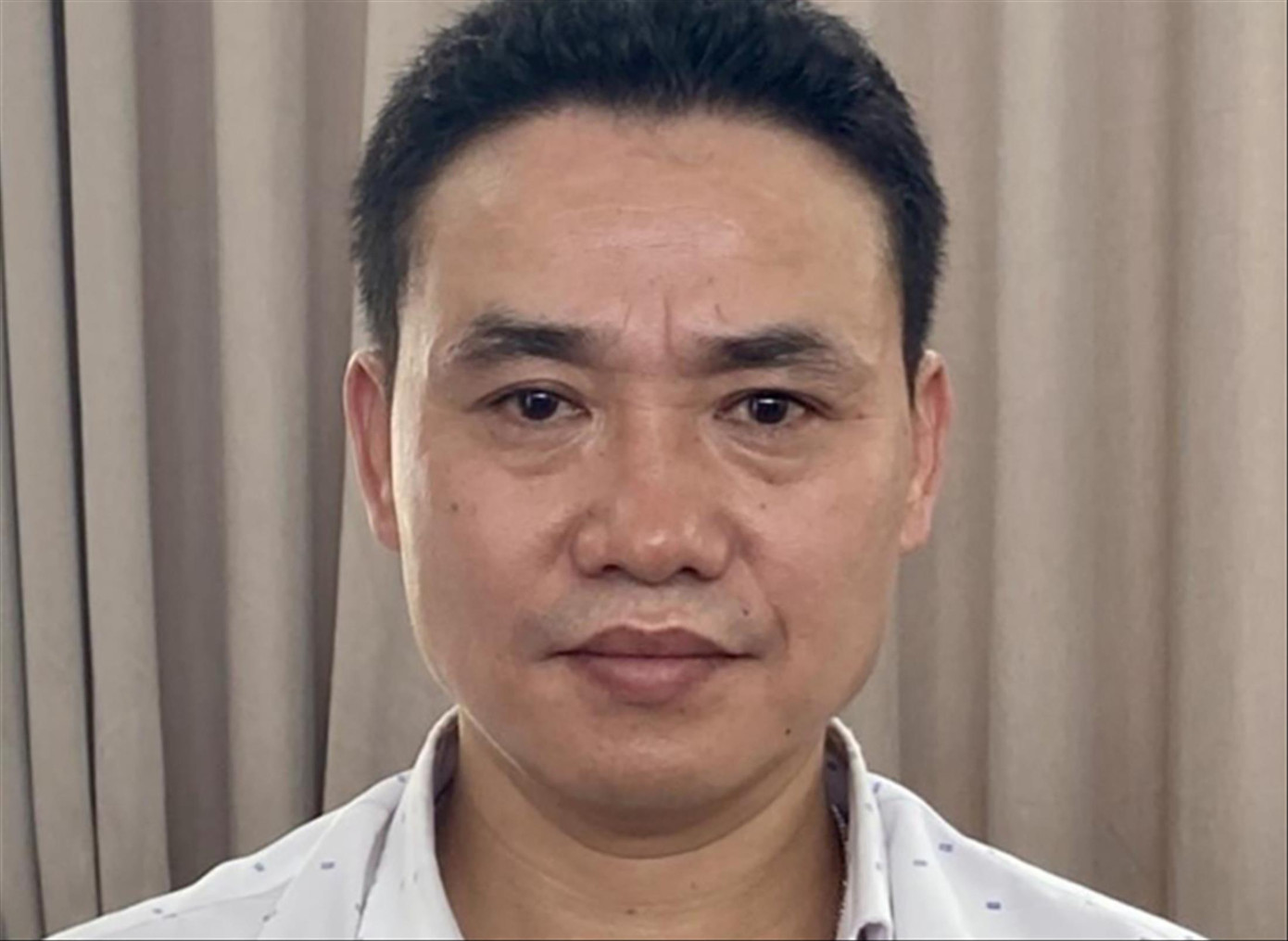 Bị can Trần Tùng, Phó Giám đốc Sở Ngoại vụ tỉnh Thái Nguyên Ảnh: Bộ Công an Bị can Trần Tùng, Phó Giám đốc Sở Ngoại vụ tỉnh Thái Nguyên Ảnh: Bộ Công an