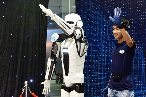 Viettel chính thức đưa 5G vào kinh doanh thử nghiệm Viettel chính thức đưa 5G vào kinh doanh thử nghiệm