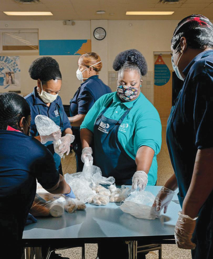 Bà Yolanda Fisher Bà Yolanda Fisher