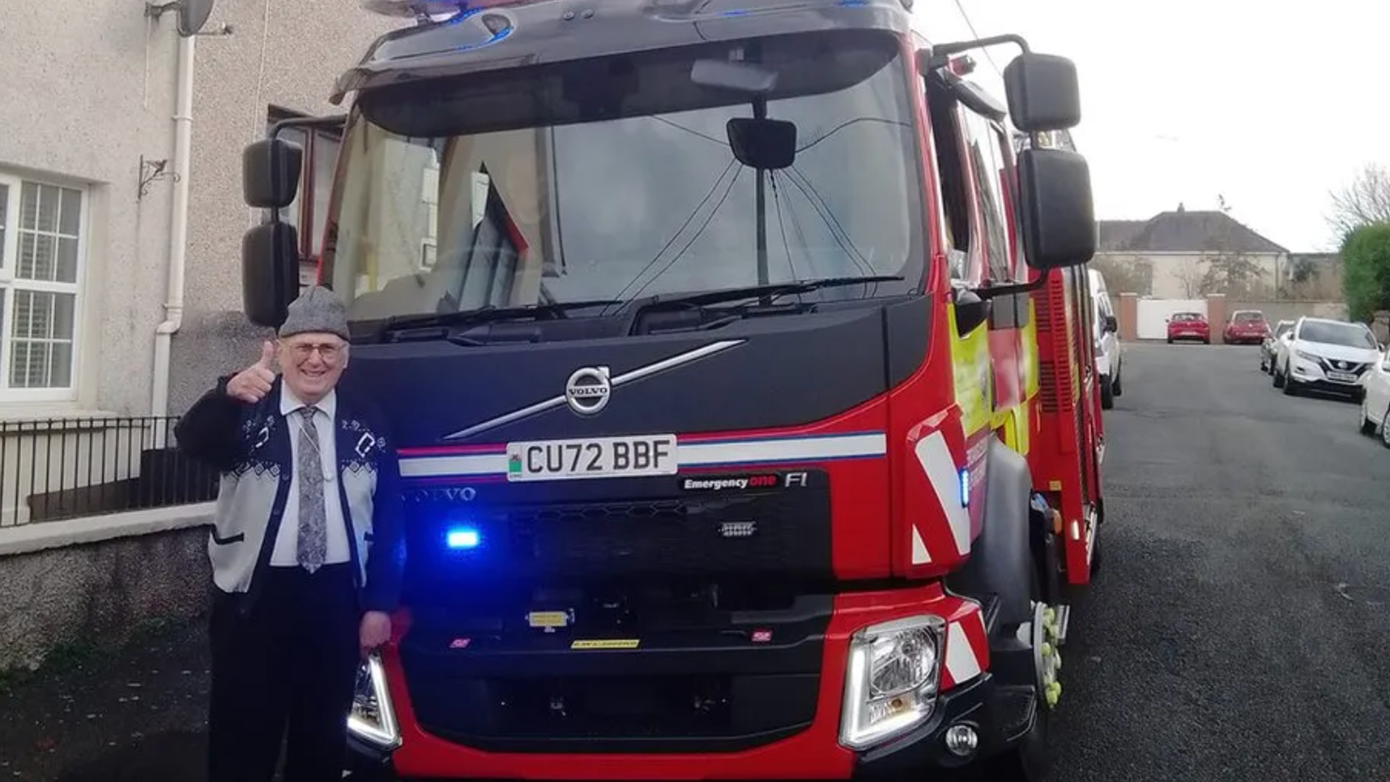 Ông Edwards thú nhận ông cảm thấy buồn khi phải từ biệt quả bom