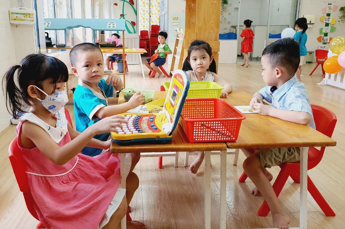 TPHCM đang nỗ lực bảo vệ học sinh trước dịch COVID-19 Ảnh: Nguyễn Dũng