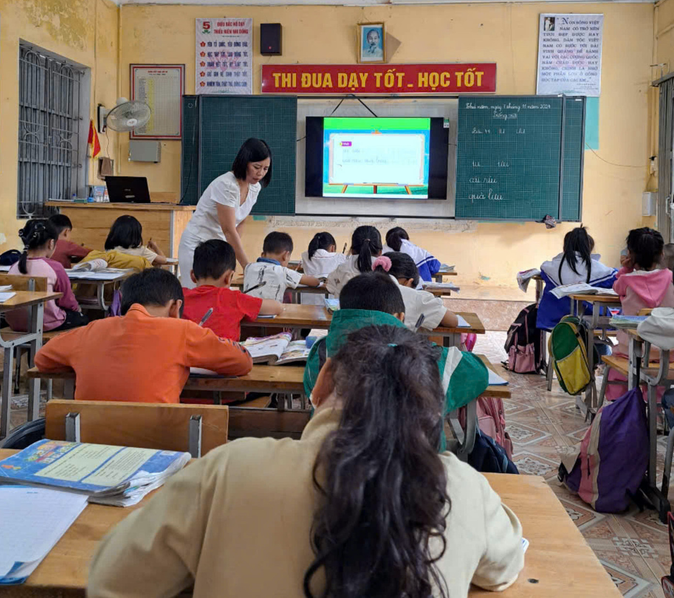 Chị Tống Thị Hồng vừa giỏi việc nước, đảm việc nhà