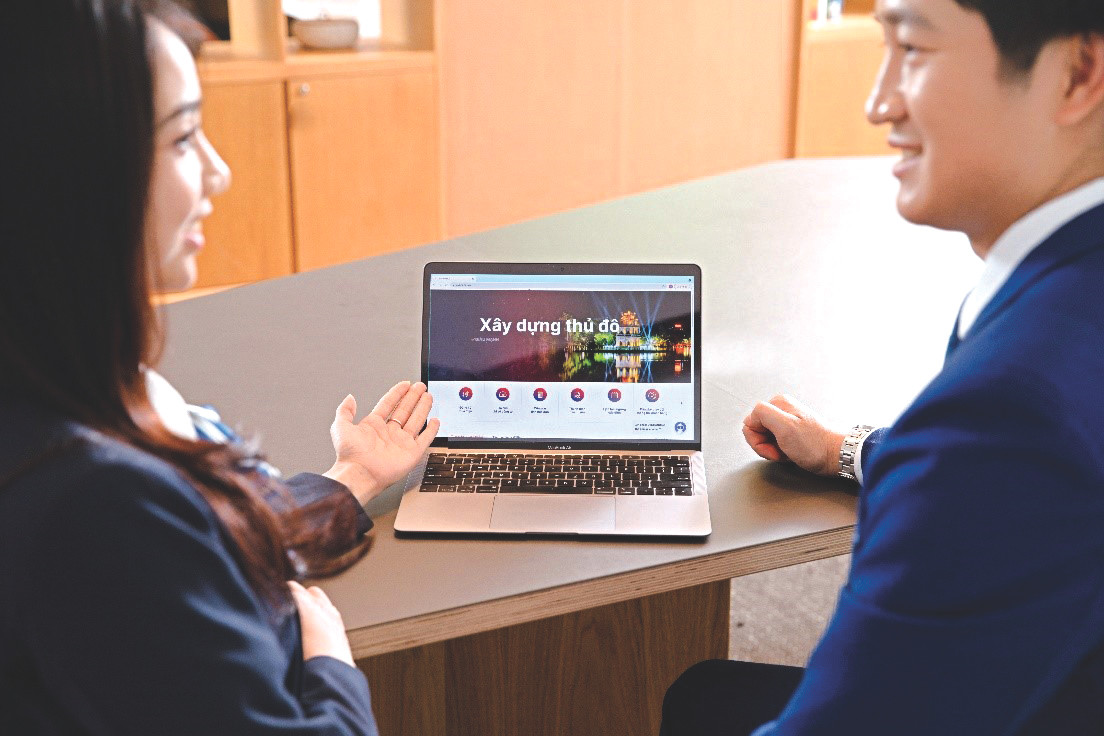 Dịch vụ cấp điện trung áp được đưa lên nền tảng trực tuyến giúp khách hàng Dễ tiếp cận- Dễ tham gia - Dễ giám sát trong toàn bộ quá trình thực hiện