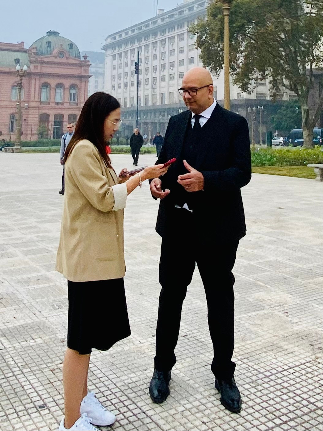 Người lái xe cho đoàn rất chuyên nghiệp và tận tâm