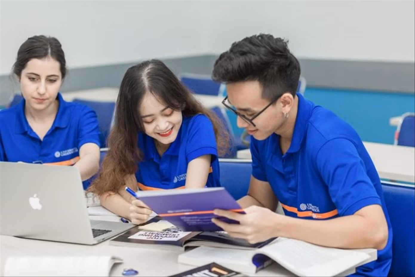 Sinh viên luôn hứng thú với các chương trình công nghệ mới. Ảnh: Greenwich Việt Nam Sinh viên luôn hứng thú với các chương trình công nghệ mới. Ảnh: Greenwich Việt Nam