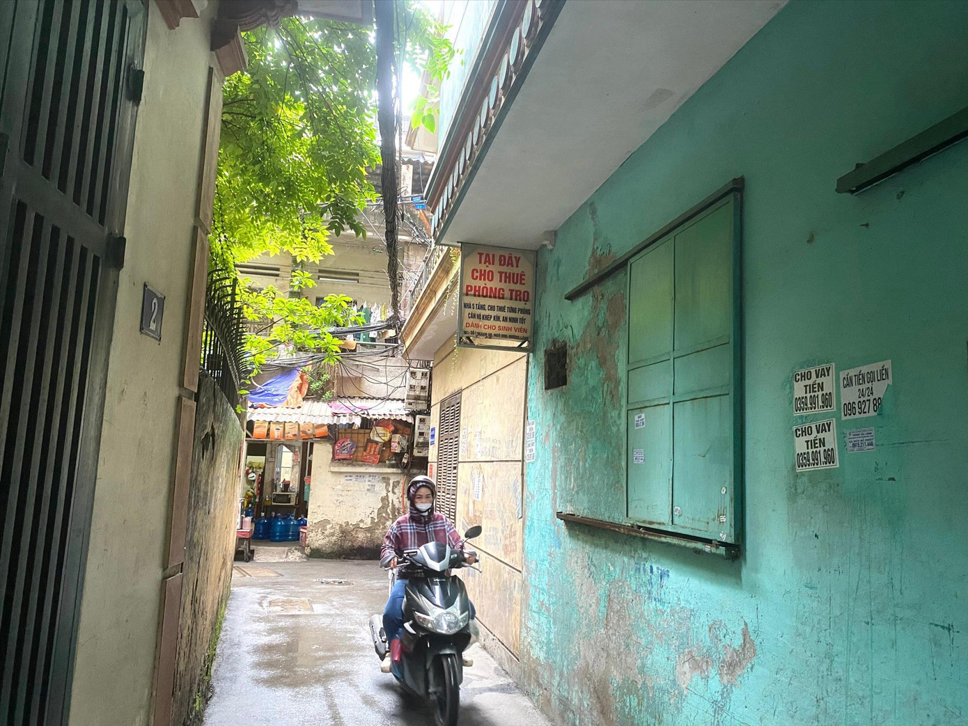 Nhà trọ sinh viên tại ngõ 898 đường Láng (Đống Đa, Hà Nội)