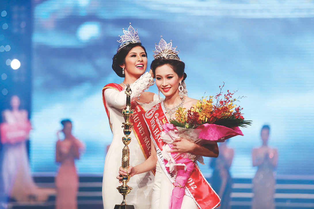 Giai đoạn Đổi Mới, báo Tiền Phong tiên phong tổ chức nhiều sự kiện trong đó có cuộc thi Hoa hậu Việt Nam.