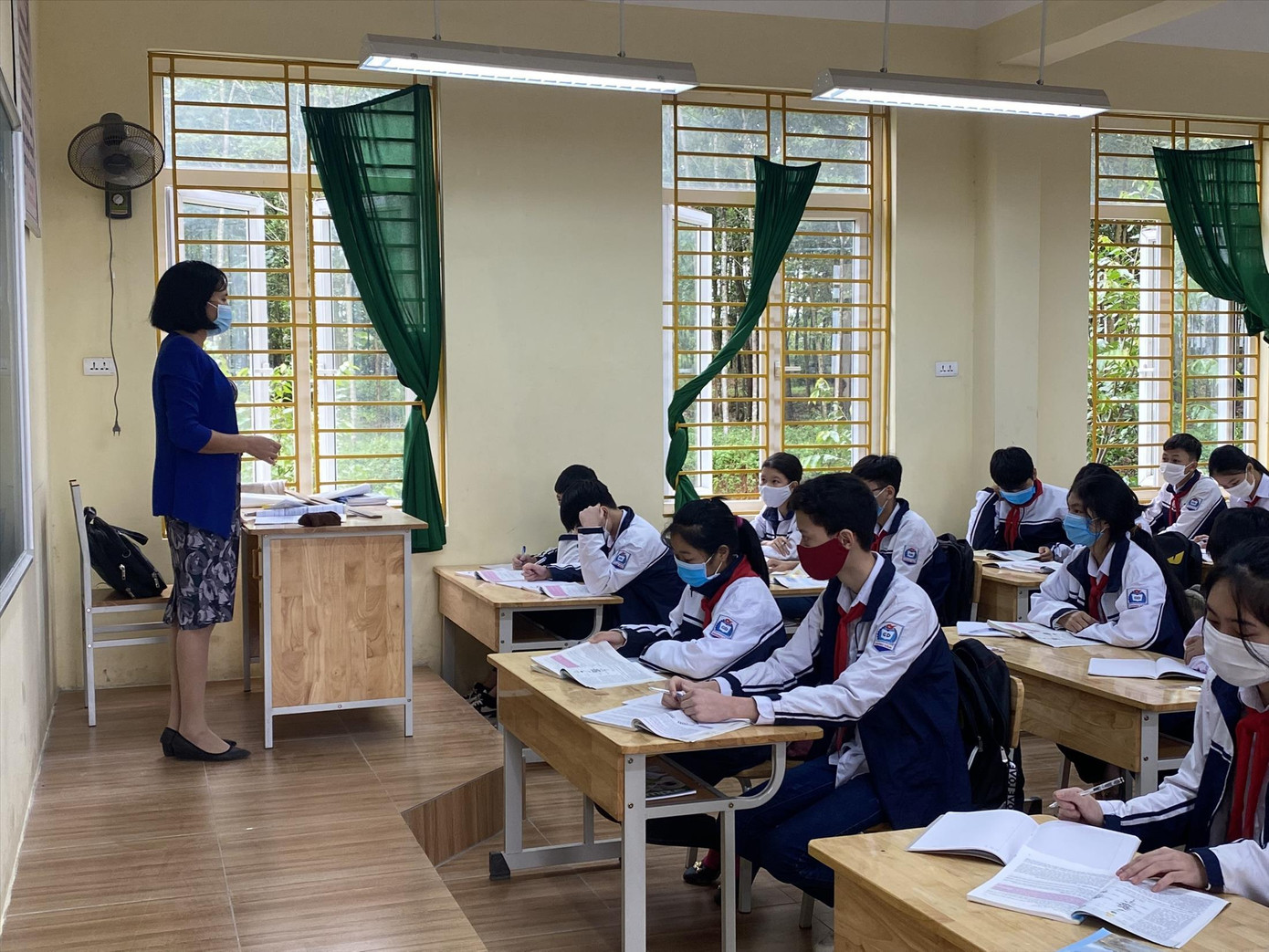 Các trường lo chất lượng dạy học khi đối mặt với năm học quá nhiều xáo trộn. Ảnh: Quỳnh Anh Các trường lo chất lượng dạy học khi đối mặt với năm học quá nhiều xáo trộn. Ảnh: Quỳnh Anh