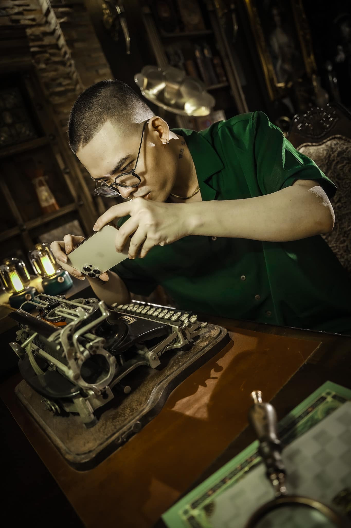 Nhờ sự trợ giúp của AI, đạo diễn Phạm Vĩnh Khương có thể làm một bộ phim hoàn chỉnh chỉ với điện thoại thông minh