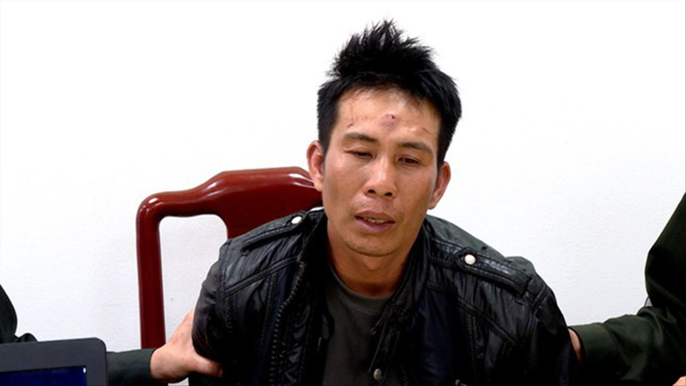 Đối tượng Phan Văn Tuấn tại cơ quan công an. Đối tượng Phan Văn Tuấn tại cơ quan công an.