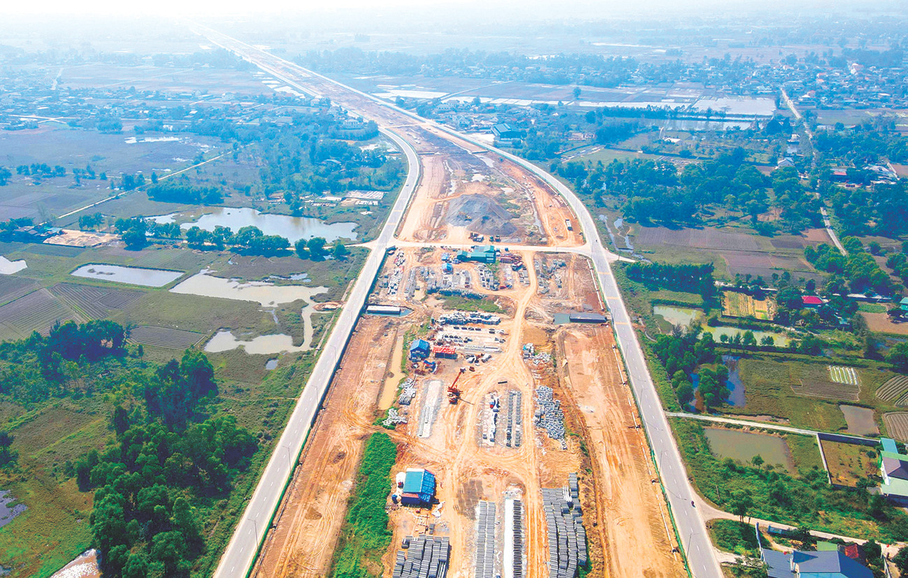 Dự án đầu tư công chậm tiến độ khiến DN bị chậm thanh toán, cạn vốn (ảnh minh họa)