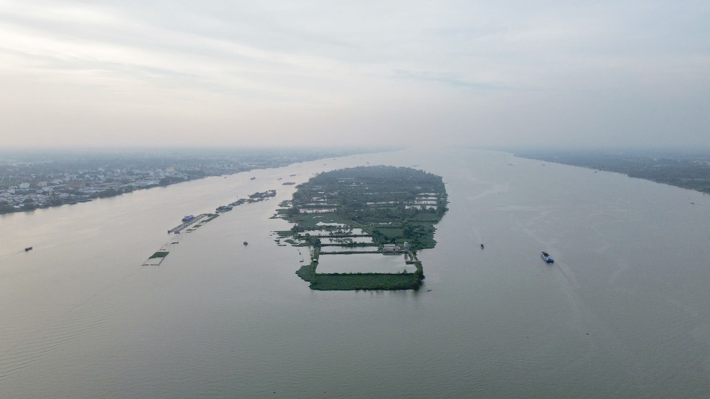 Quang cảnh cồn Sơn từ trên cao Ảnh: Minh Thành