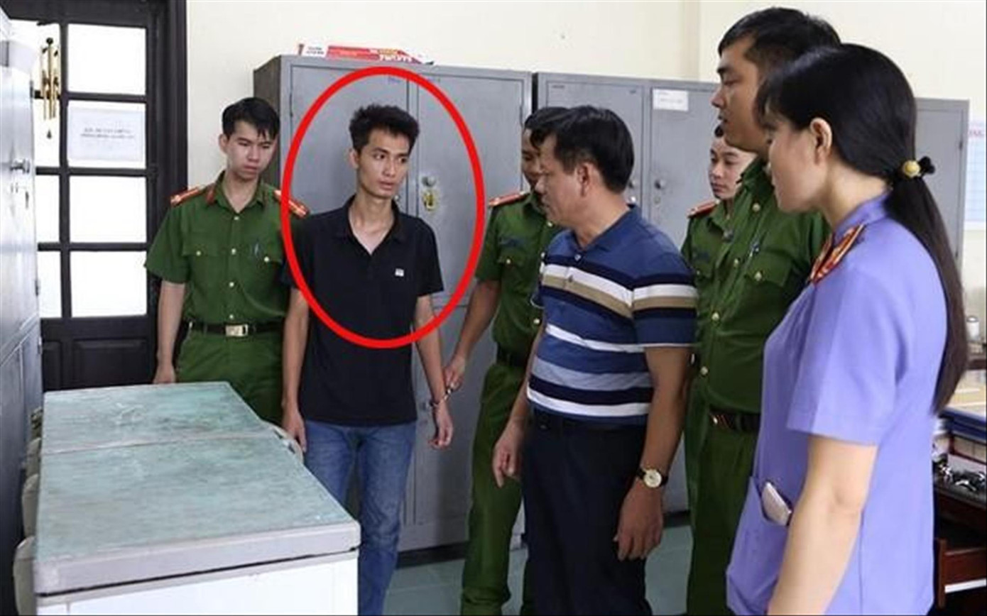 Nghi phạm Nguyễn Trường Giang (dấu khoanh tròn)