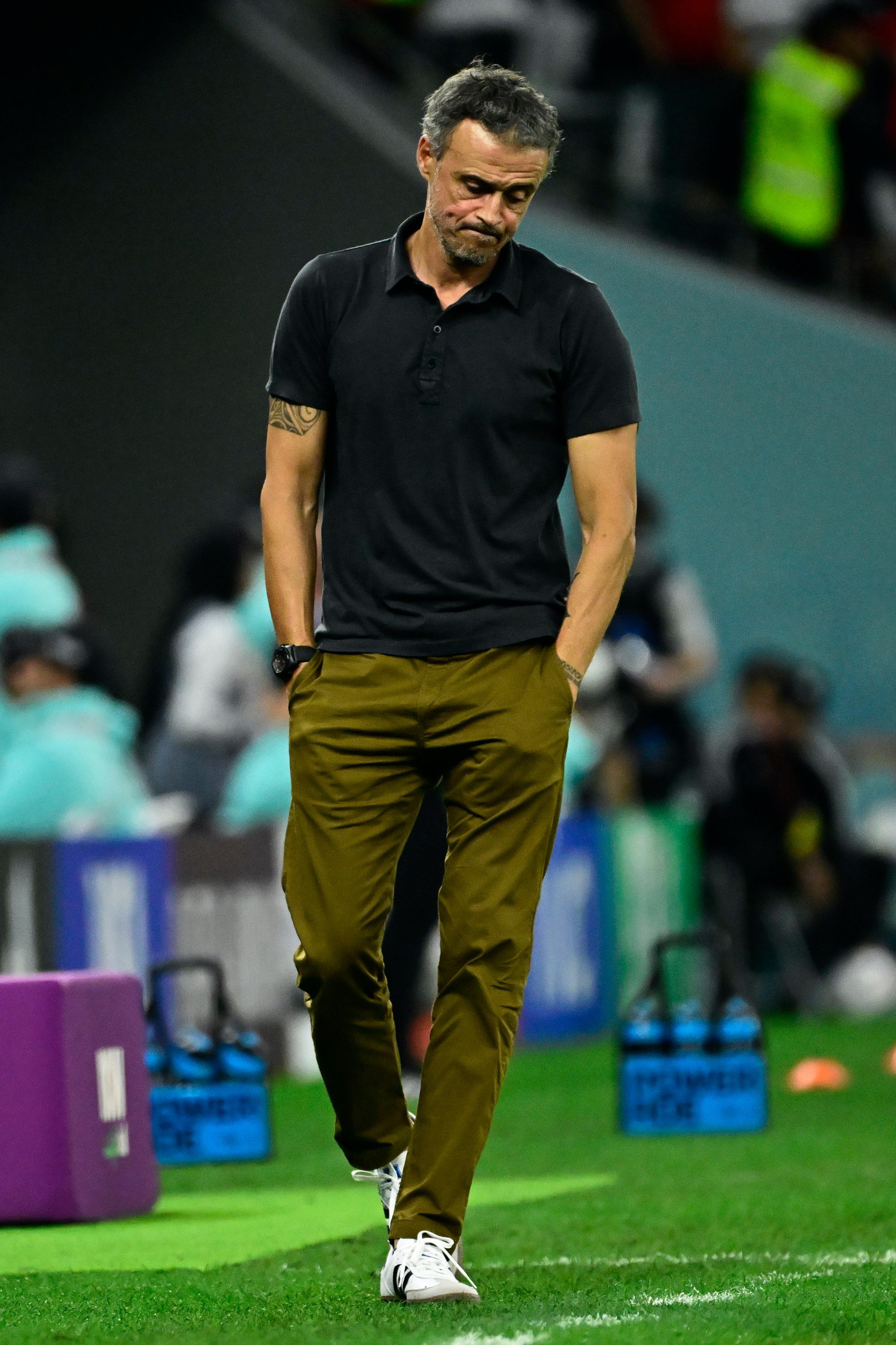 HLV Luis Enrique được cho là mắc sai lầm trong chiến thuật dẫn tới Tây Ban Nha thất bại trên chấm 11m trước Morocco và bị loại khỏi World Cup 2022. Ảnh: AFP