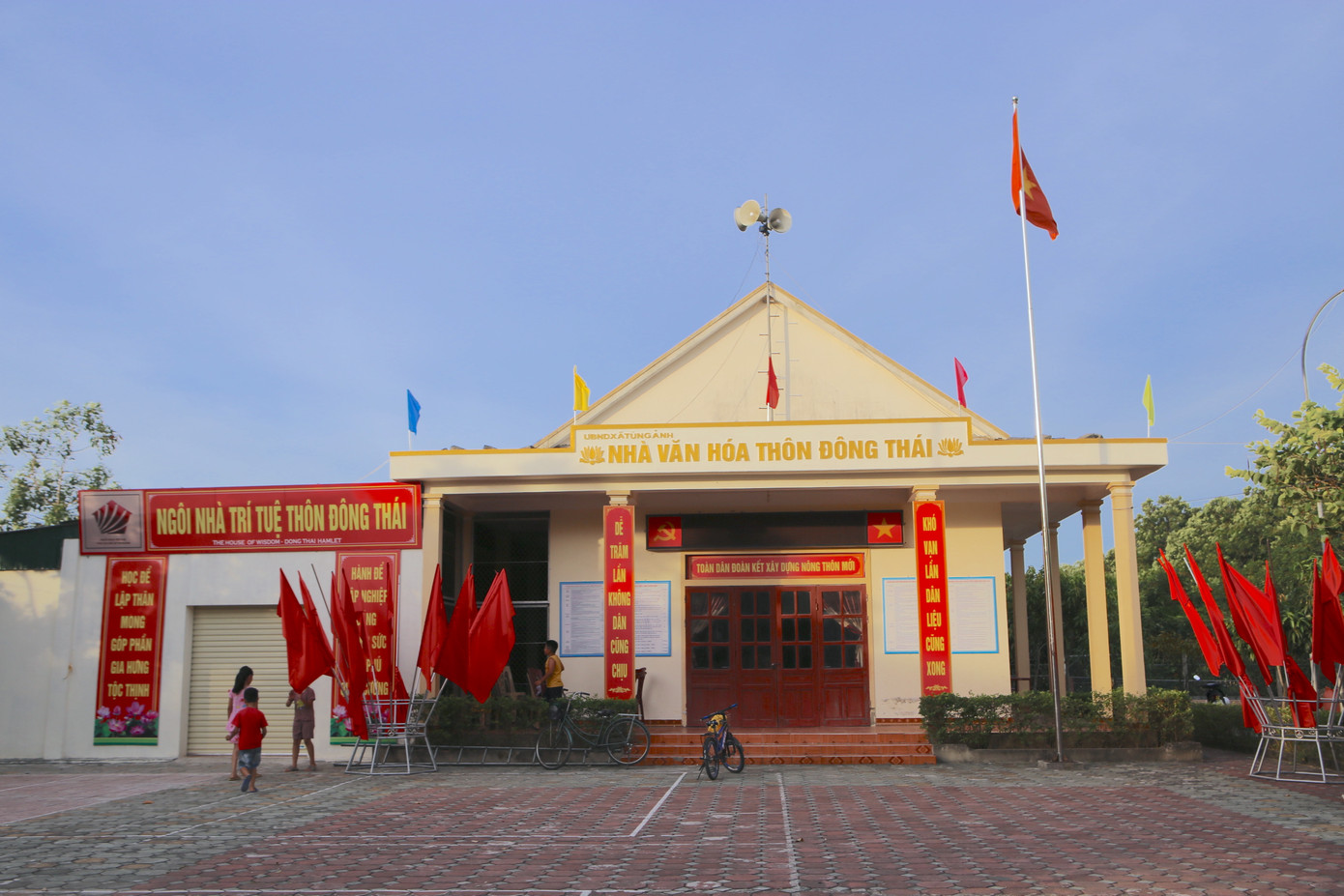 Ngôi nhà trí tuệ tại thôn Đông Thái nhằm giáo dục truyền thống hiếu học cho thế hệ trẻ Ngôi nhà trí tuệ tại thôn Đông Thái nhằm giáo dục truyền thống hiếu học cho thế hệ trẻ