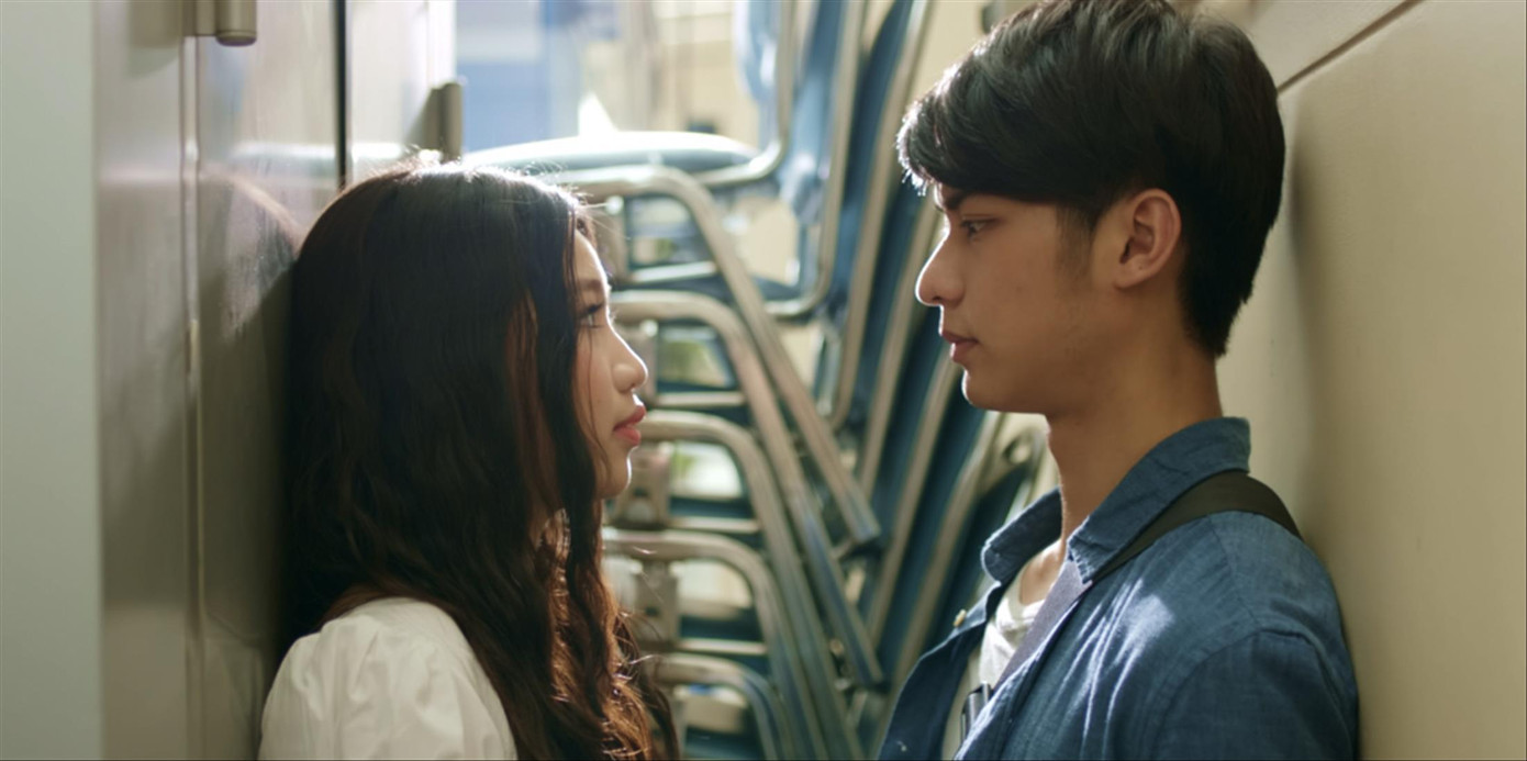 Cảnh “gần gũi” nhất của Mây và Boy trong phim