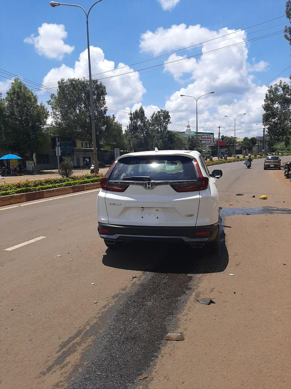 Chiếc ô tô trong vụ tai nạn chưa lắp biển số