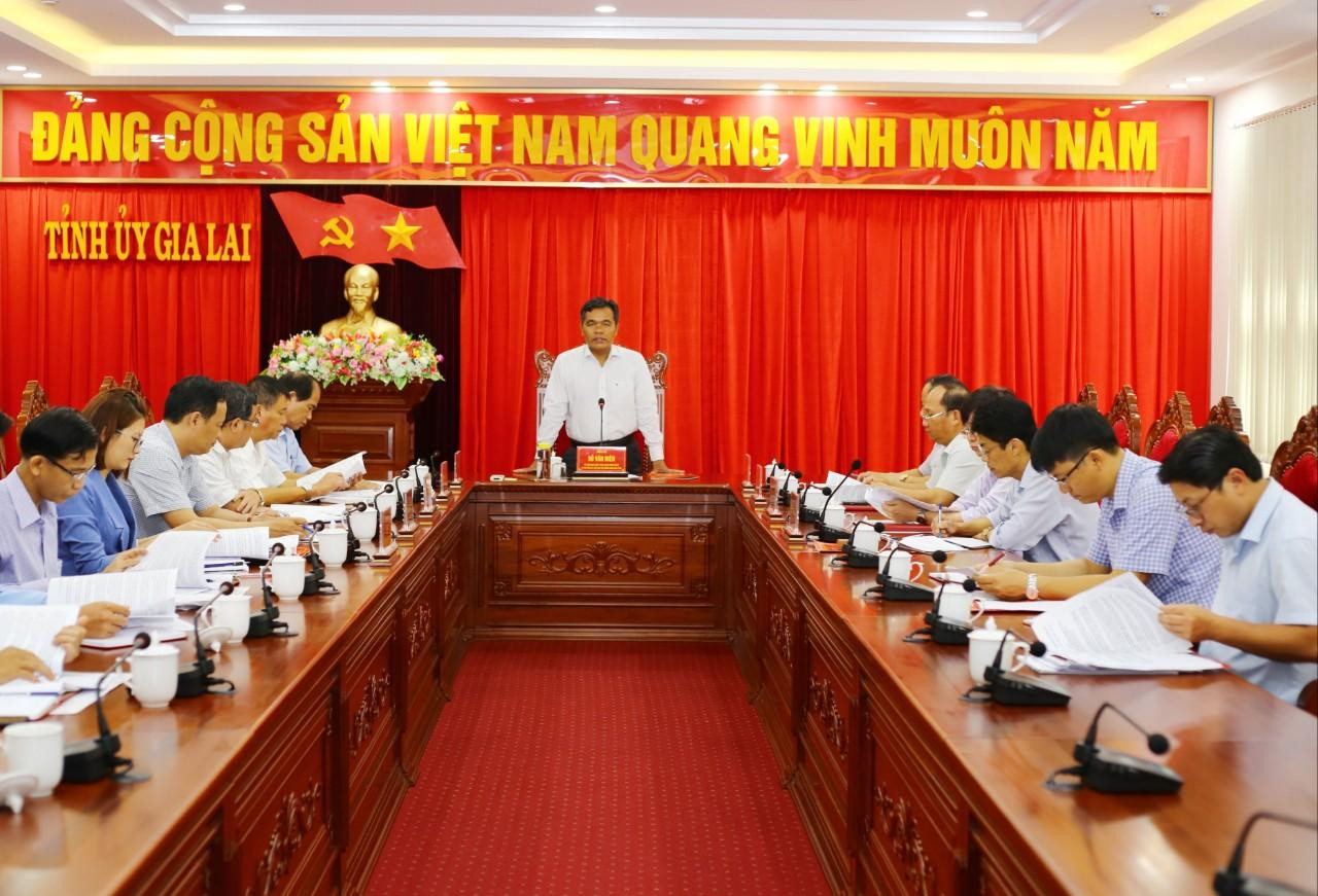 Bí thư Tỉnh ủy Gia Lai làm việc với tập thể Uỷ ban Kiểm tra Tỉnh ủy Bí thư Tỉnh ủy Gia Lai làm việc với tập thể Uỷ ban Kiểm tra Tỉnh ủy