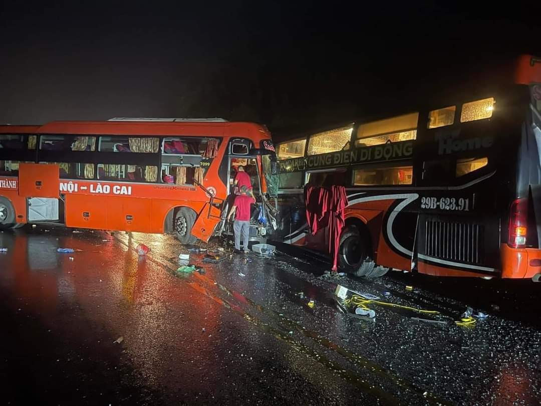 Hiện trường vụ tai nạn. Hiện trường vụ tai nạn.