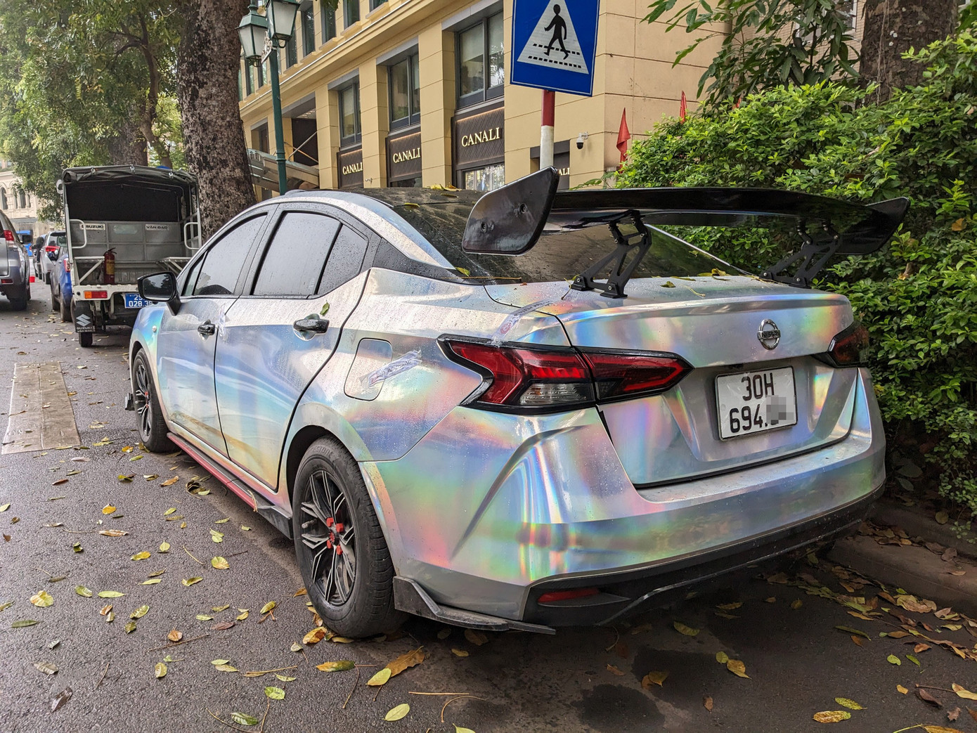 Xe ô tô Thắng lái.