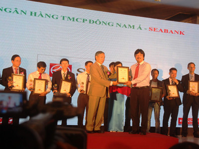 SeAbank nhận giải thưởng Tin và dùng 2013