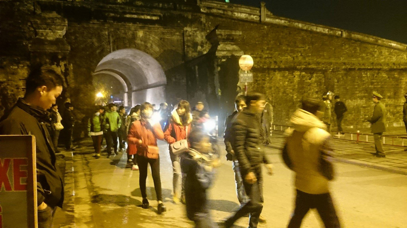 Cả nước tưng bừng đón năm mới Bính Thân 2016 ảnh 27