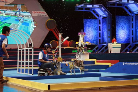 Ngày thi đấu thứ 3 VCK Robocon Việt Nam 2012