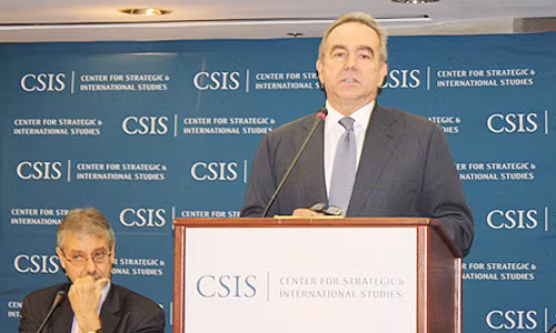 Trợ lý Ngoại trưởng Mỹ Kurt Campbell cho biết, Mỹ phản đối việc sử dụng vũ lực và đe dọa sử dụng vũ lực để giải quyết tranh chấp tại khu vực Biển Đông. Ảnh: VOV