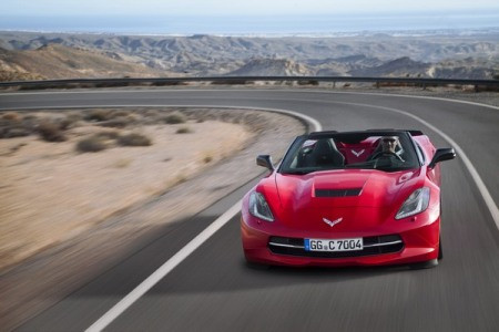 Siêu xe Mỹ Corvette Stingray chinh phục châu Âu ảnh 8