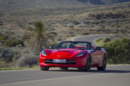 Siêu xe Mỹ Corvette Stingray chinh phục châu Âu ảnh 3