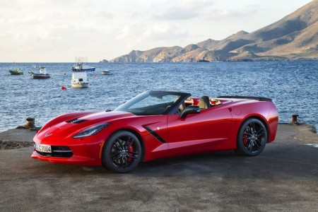 Siêu xe Mỹ Corvette Stingray chinh phục châu Âu ảnh 4