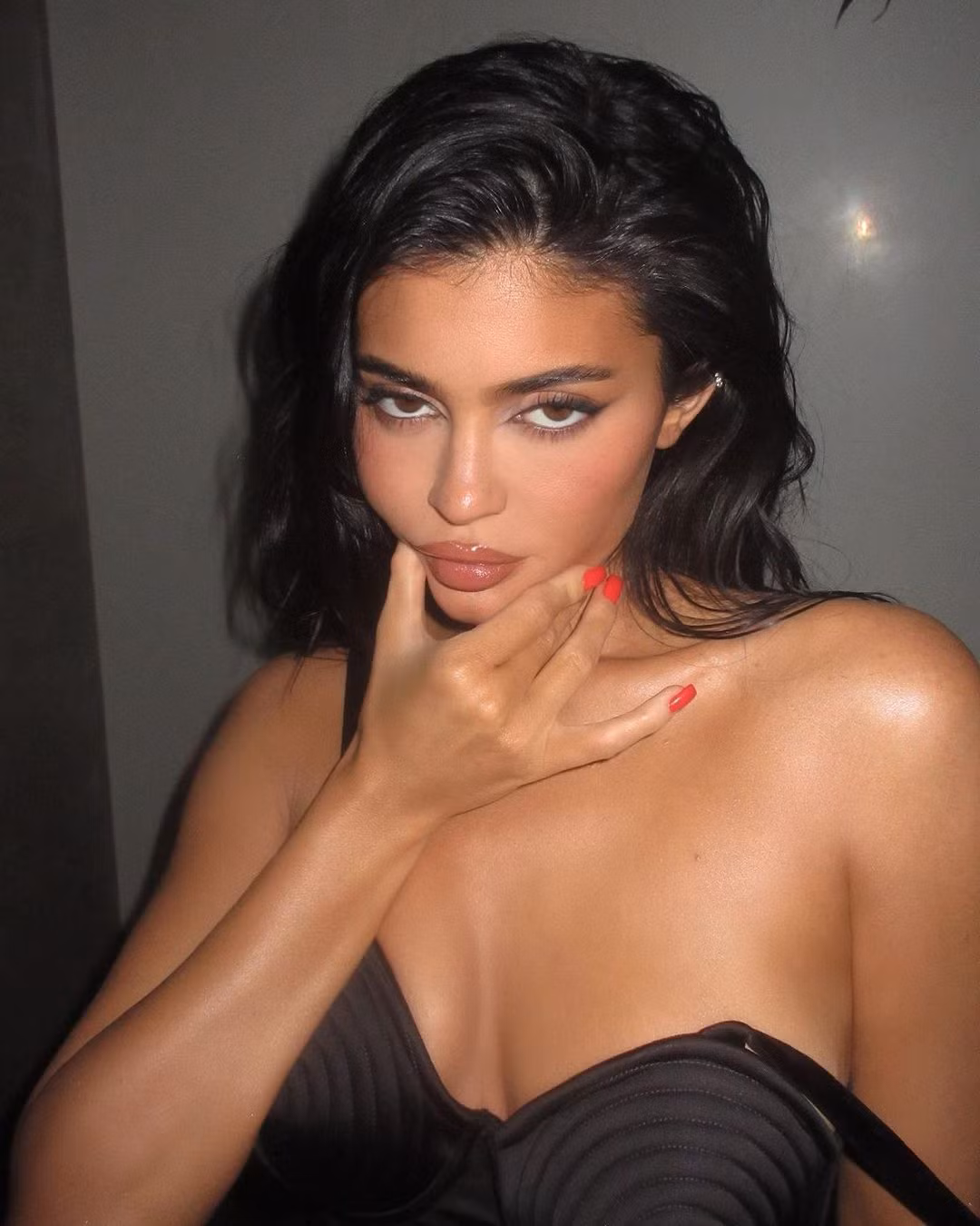 Kylie Jenner là "nữ hoàng Instagram", chỉ xếp sau Ronaldo. Ảnh: IG.