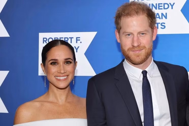 Harry &amp; Meghan bị trượt đề cử Emmy nhưng có được sự công nhận từ Giải thưởng Nhà phê bình Hollywood. Ảnh: Getty Images.