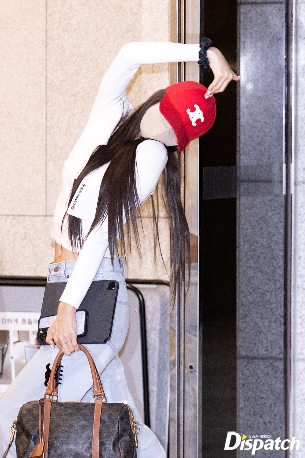 Cánh săn ảnh chụp được nhiều khoảnh khắc &quot;bùng nổ&quot; từ Lisa.