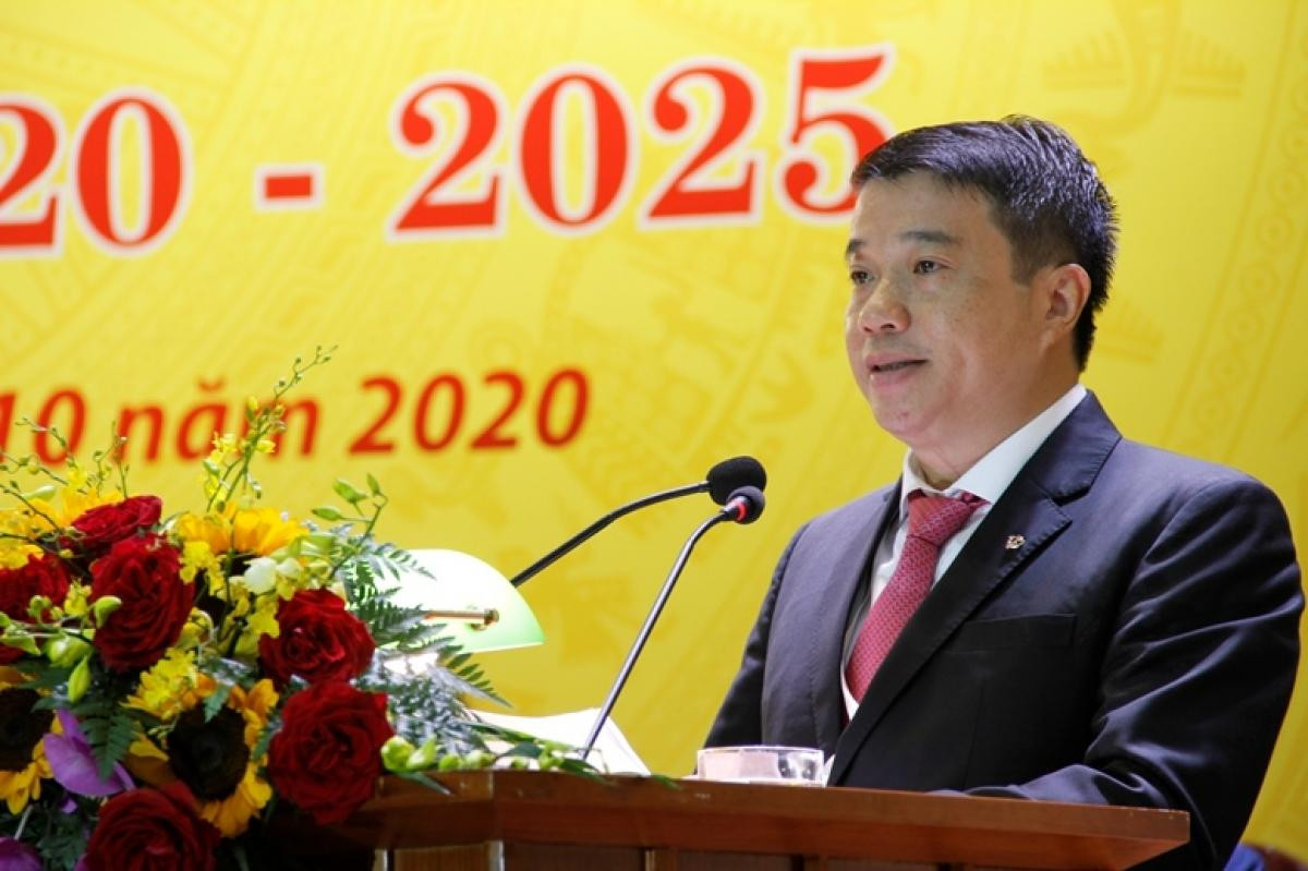 Ông Y Thanh Hà Niê Kđăm - Bí thư Đảng ủy khối doanh nghiệp Trung ương