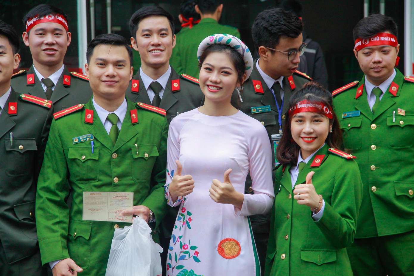 Chủ nhật Đỏ đồng loạt diễn ra ở nhiều tỉnh, thành ảnh 95