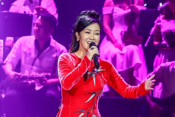 Showbiz 28/1: Thư Dung gây tranh cãi vì tự nhận là Á hậu ảnh 5