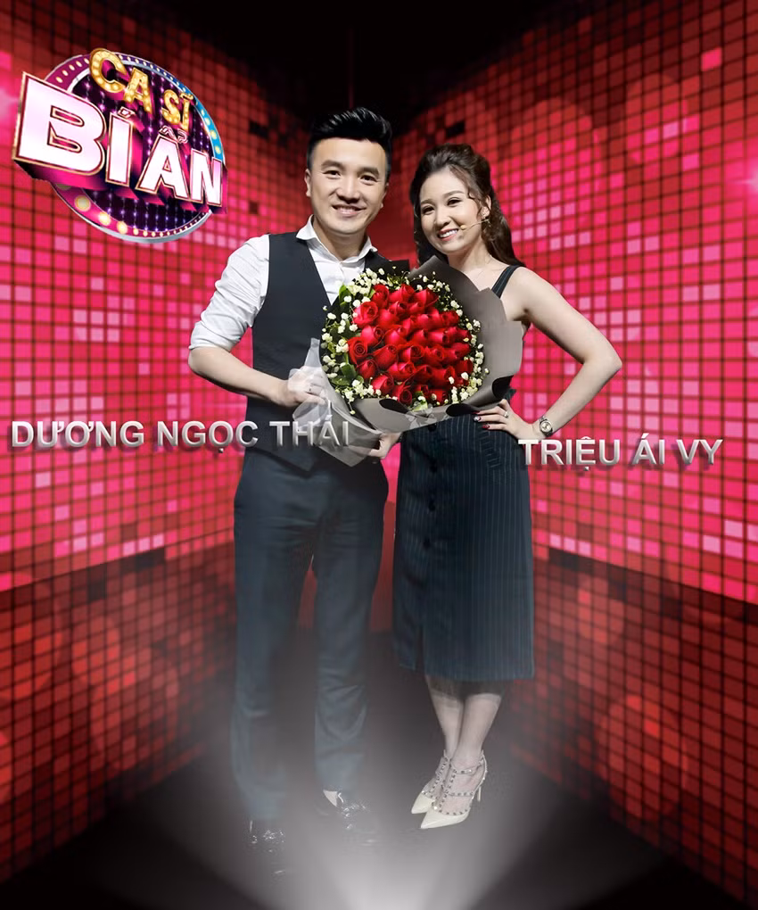 Dương Ngọc Thái lần đầu công khai vợ tại 'Ca sĩ bí ẩn' ảnh 1
