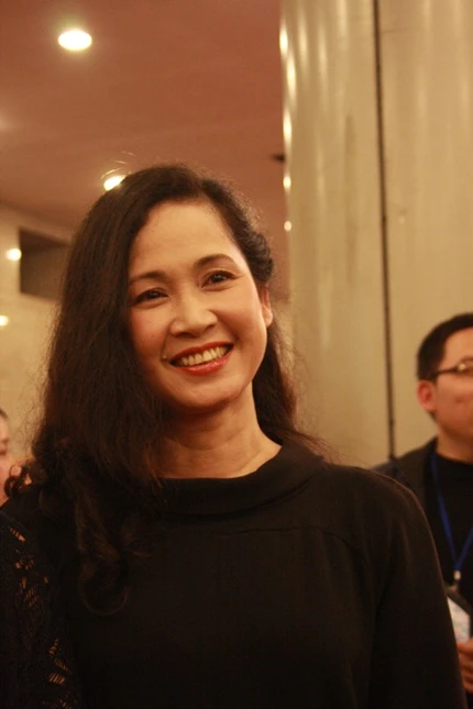 Nghệ sĩ Lan Hương tươi tắn. 