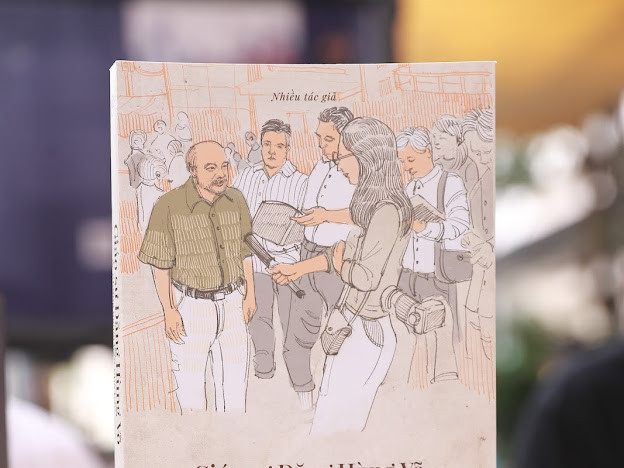 Bìa sách “Giáo sư Đặng Hùng Võ &amp; những người bạn nhà báo”