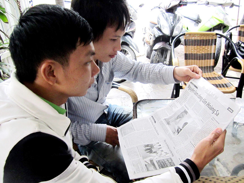 Bạn trẻ Đà Nẵng luôn quan tâm tới chủ quyền biển đảo. Bạn trẻ Đà Nẵng luôn quan tâm tới chủ quyền biển đảo