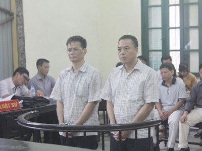 Chủ tịch HĐQT 'bắt tay' giám đốc để lừa đảo