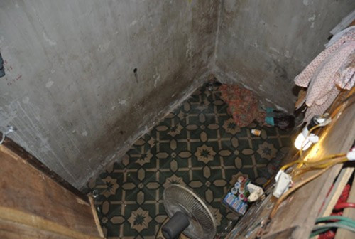 Phòng trọ nhỏ của mẹ con em