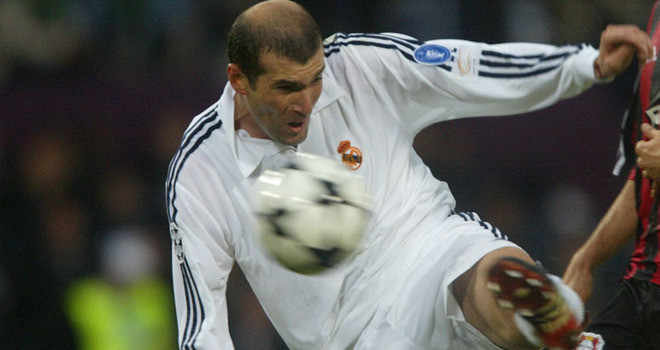 Cú vô lê lịch sử của Zidane. Cú vô lê lịch sử của Zidane