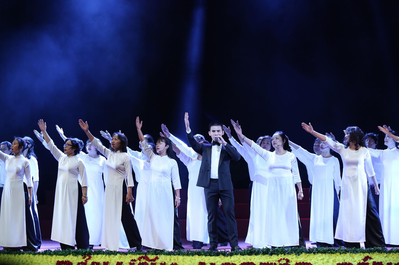 Xây dựng lớp sinh viên toàn diện, vừa hồng, vừa chuyên ảnh 25