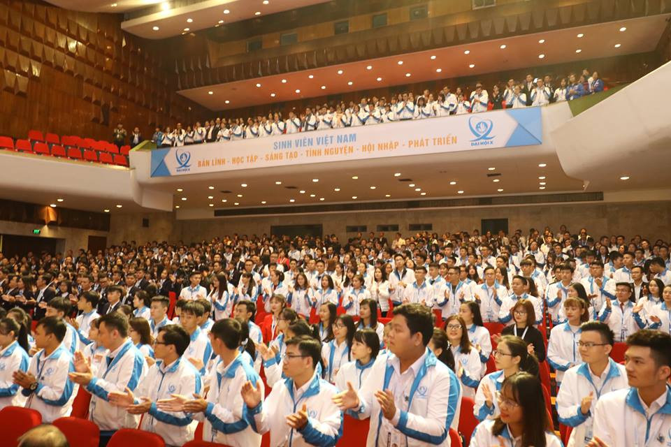 Phó Thủ tướng Vũ Đức Đam đối thoại với đại biểu Hội Sinh viên ảnh 28