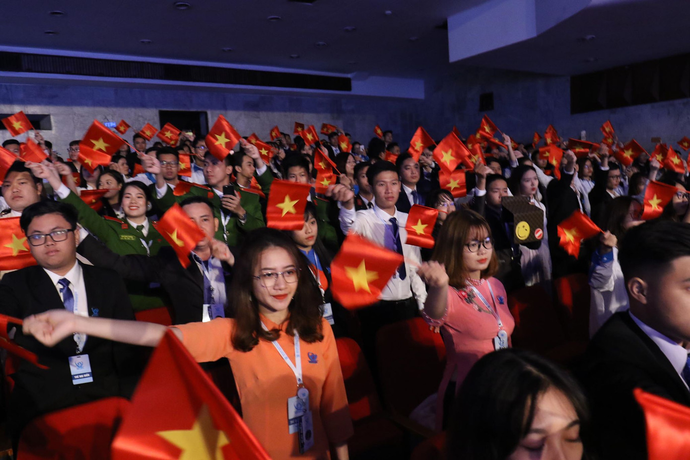 Xây dựng lớp sinh viên toàn diện, vừa hồng, vừa chuyên ảnh 20