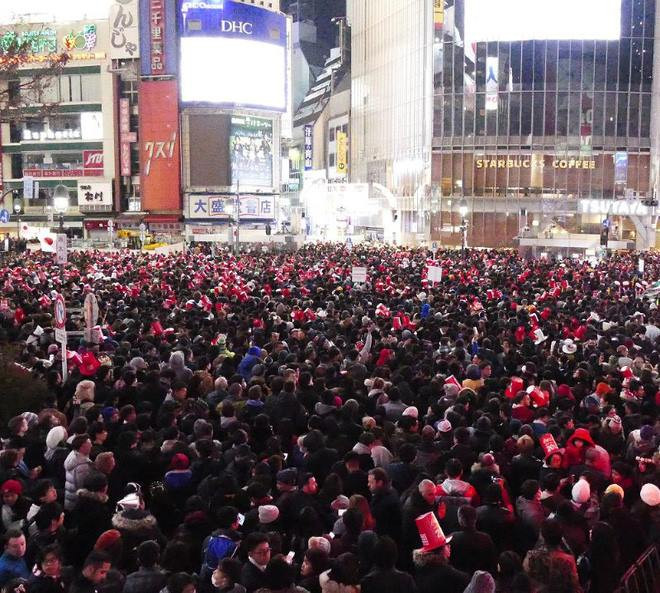 Thế giới rực rỡ pháo hoa thời khắc chuyển sang năm 2019 ảnh 13